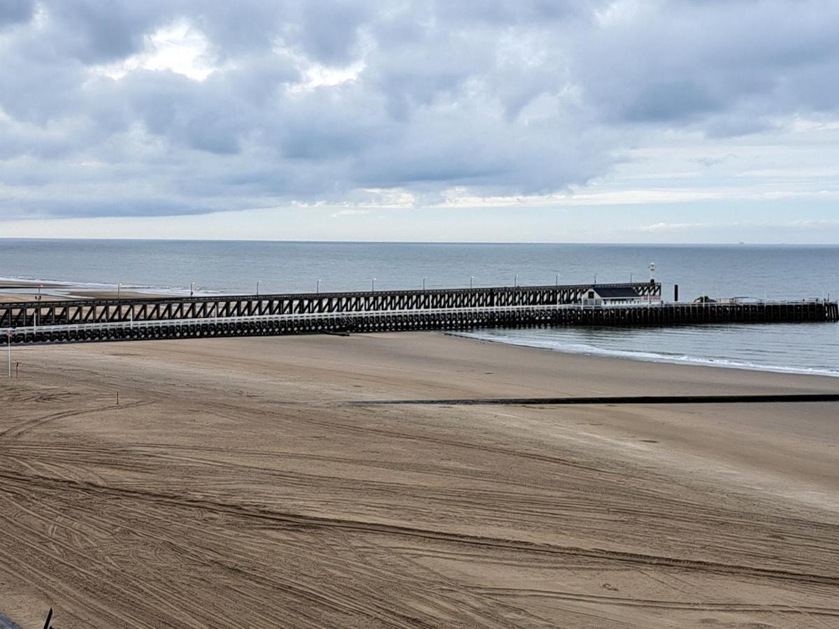 Apartment Vue Sur Mer Blankenberge Bagian luar foto